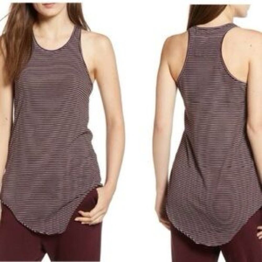 $110 Frank & Eileen Tee Lab - like new! Size S burgundy stripe